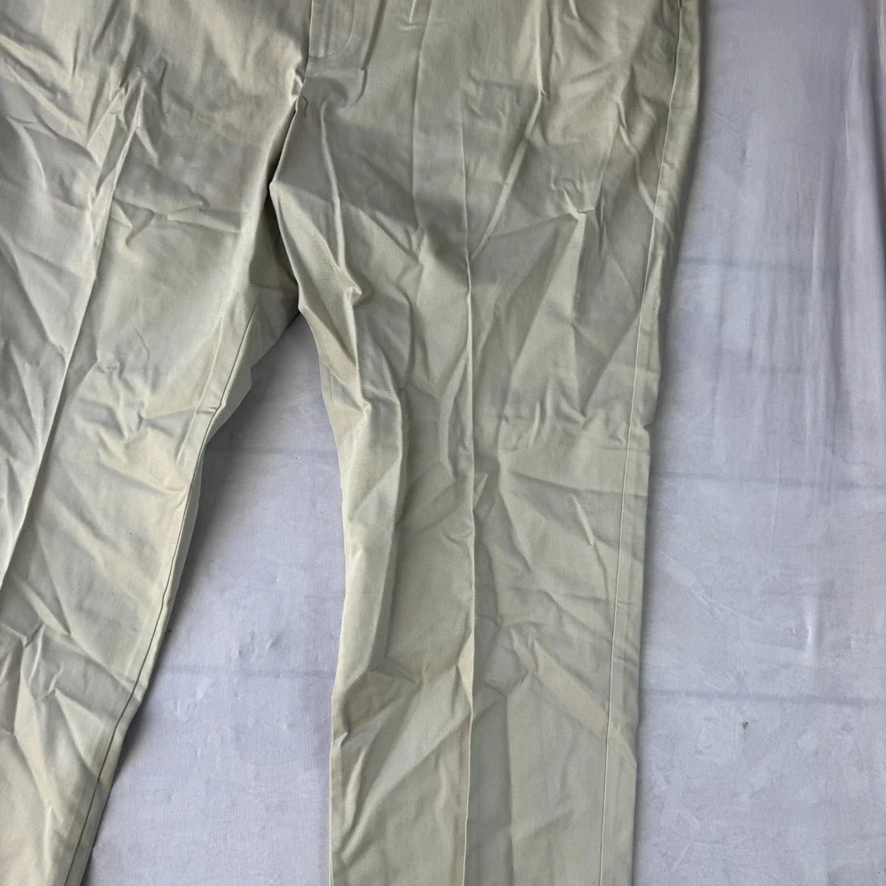 Dockers Signature Iron Free Khaki Pants Mens 52x30 Gray Flex Comfort Classic Fit